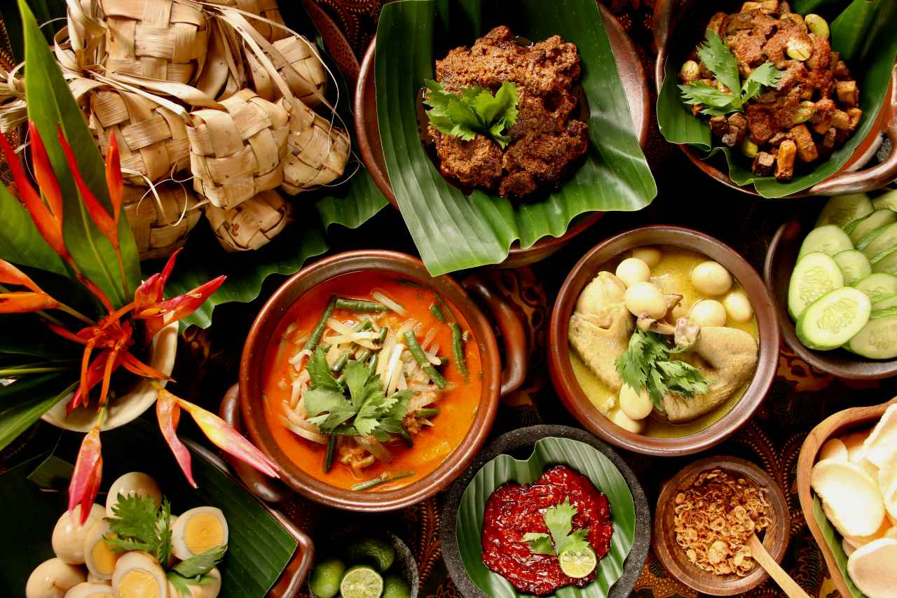 KEKAYAAN DAN RAGAM KULINER TRADISIONAL INDONESIA