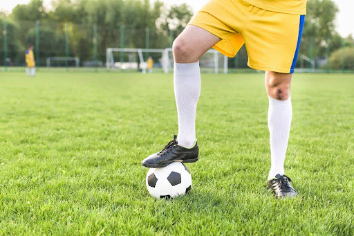 teknik dasar sepak bola untuk pemula