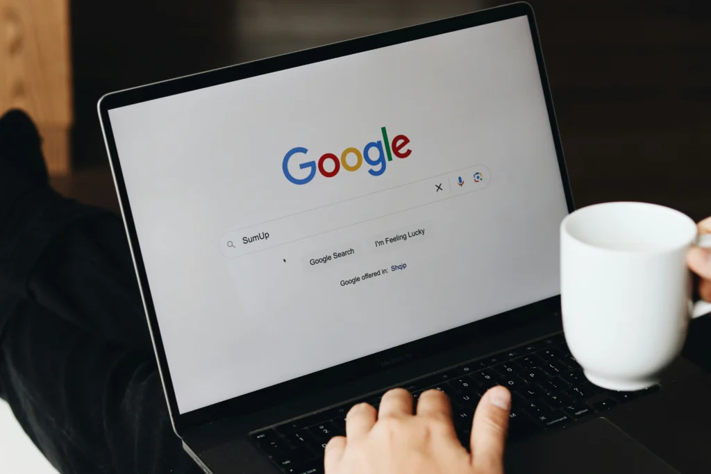Foto front-page Google untuk optimasi konten SEO
