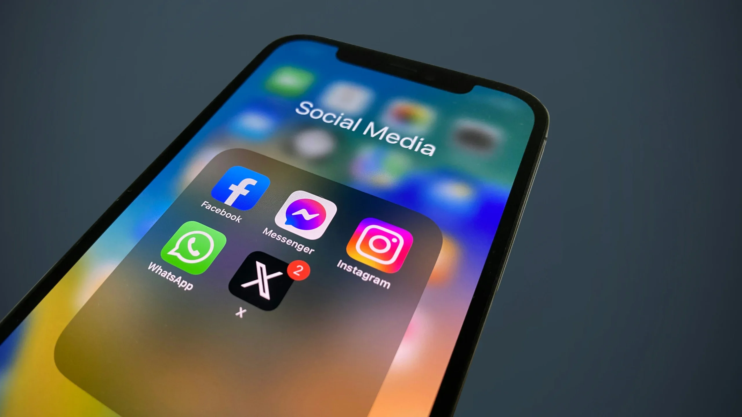 Mau Bisnismu Laku Keras? Pilih Platform Media Sosial yang Tepat!