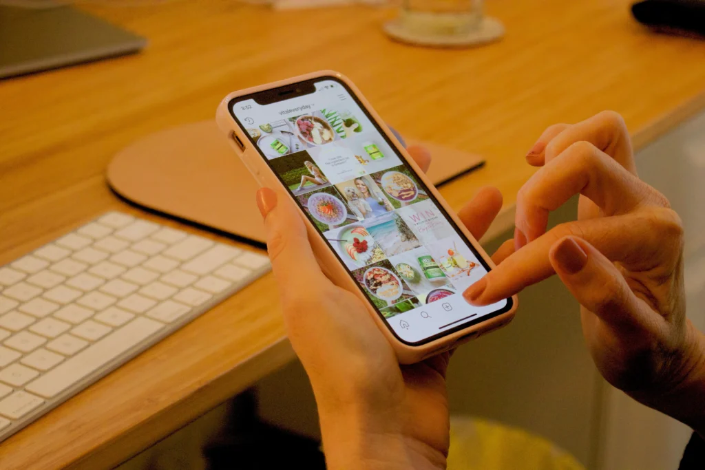 Foto Platform media sosial Instagram di HP