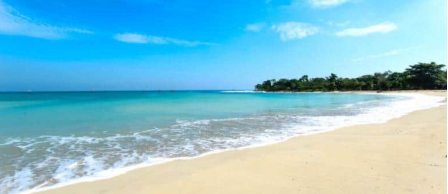 pantai pasir putih